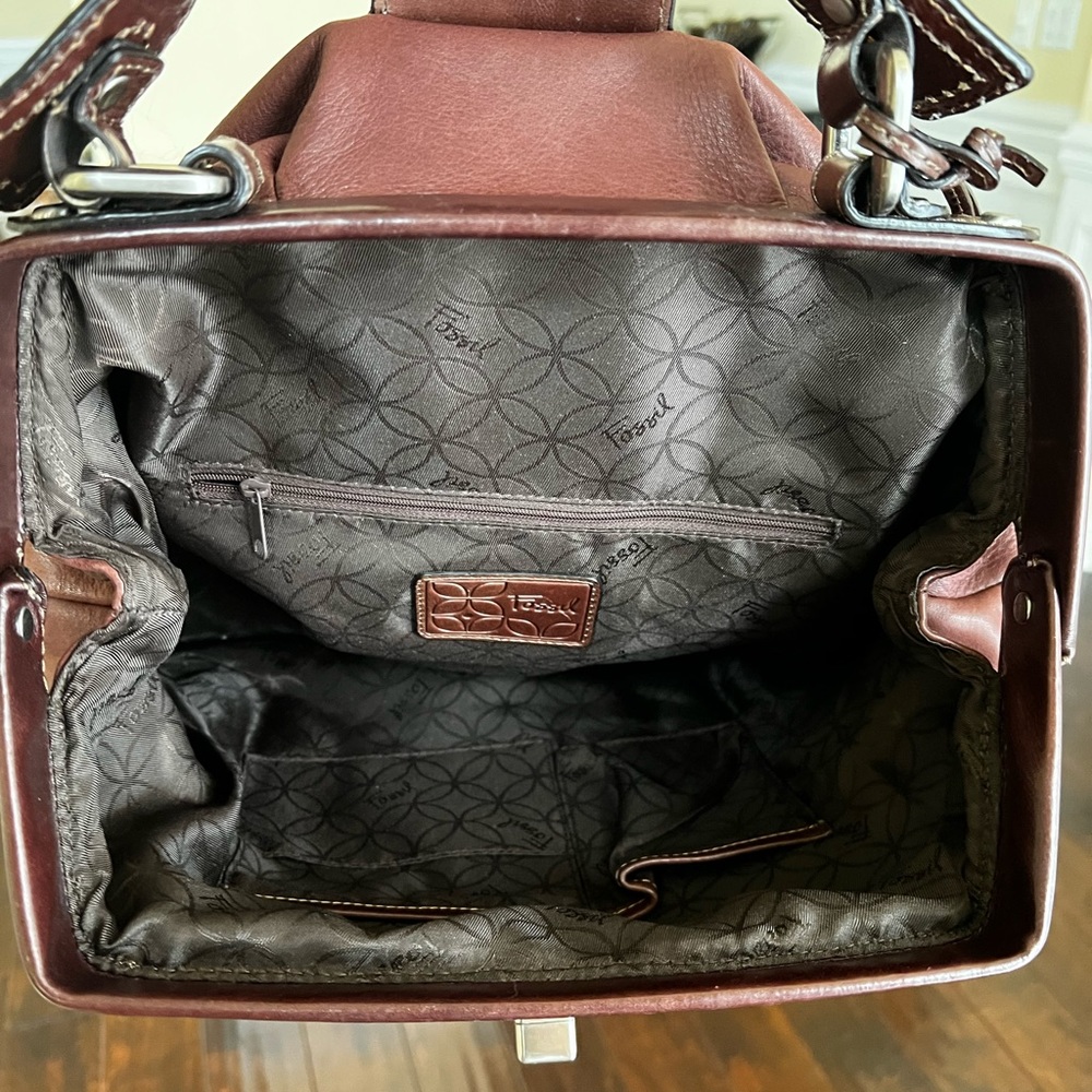 Fossil, Brown-Genuine leather Framed Satchel retro style Doctors Bag. - Picture 13 of 17